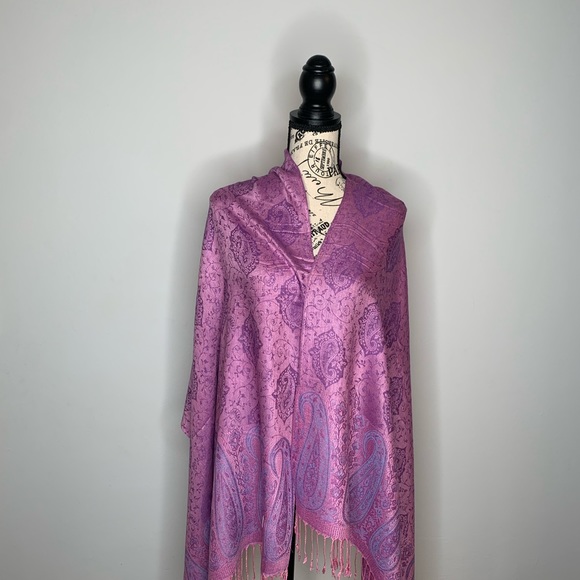 Pashmina - Picture 2 of 5